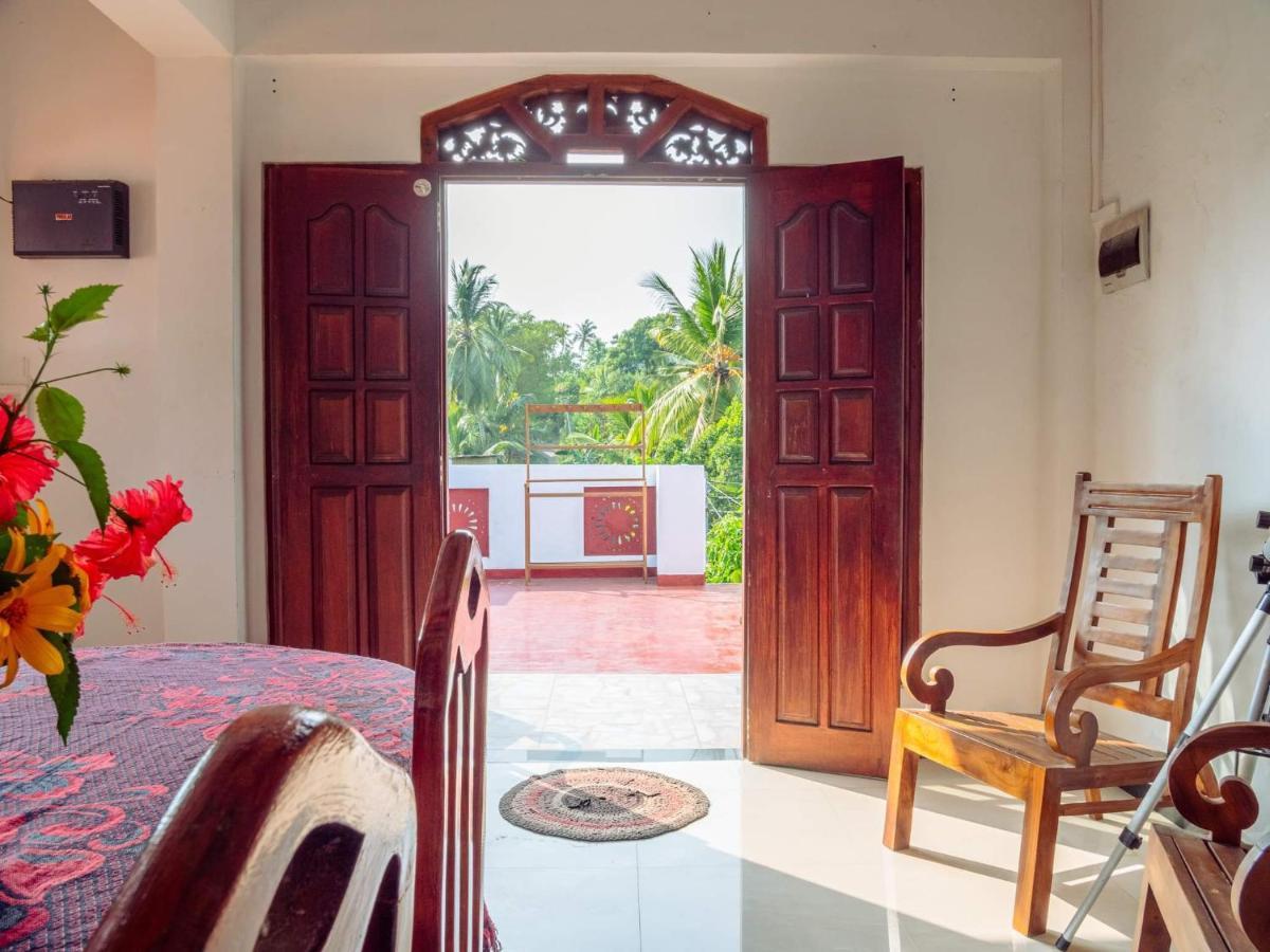Surfing Guest House Матара Екстериор снимка